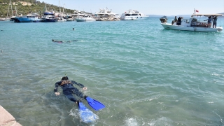 Bodrum’da deniz dibi temizliği yapıldı 