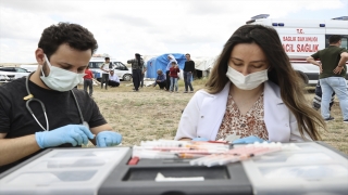 Başkentte mevsimlik tarım işçilerine Kovid19 aşıları tarlalarda yapıldı