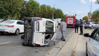 Maltepe’deki trafik kazasında 2 kişi yaralandı 