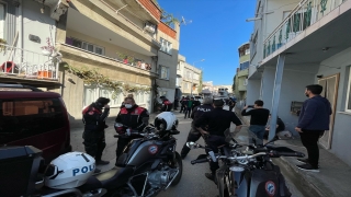 Bursa’da tüfekle çatıya çıkıp polise direnen kişi gözaltına alındı