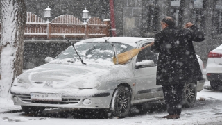 Kars’ta kar etkili oluyor