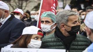 Türk Sağlık-Sen, doktorlara yapılan iyileştirmenin tüm sağlık çalışanlarını kapsamasını istedi