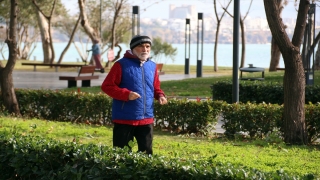 Antalya’da kuvvetli rüzgar ve sağanak yerini güneşli havaya bıraktı