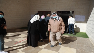 Filistin yerel seçimleri birinci turunda oy verme işlemi başladı