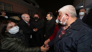 CHP Genel Başkanı Kılıçdaroğlu’ndan vefat eden halasının evine taziye ziyareti