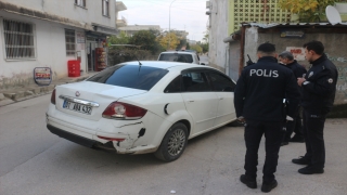 Adana’da çalınan otomobil kaza yapmış halde bulundu