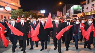 Osmaniye’nin kurtuluşunun 100’üncü yılı fener alayıyla kutlandı