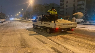 Ankara Büyükşehir Belediyesinden karla mücadele açıklaması