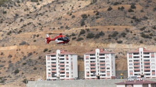 Ambulans helikopter Trabzon’daki entübe hasta için havalandı