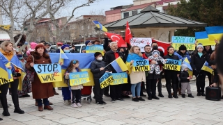 Denizli’deki Ukraynalılar, Rusya’nın Ukrayna’ya saldırısını protesto etti