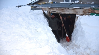 Erzurum, Kars, Ağrı ve Ardahan’da 285 yerleşimin yolu kardan kapandı