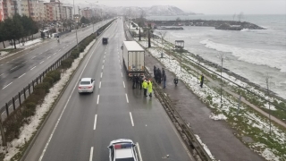 Giresun’da park halindeki tıra çarpan motosikletin sürücüsü hayatını kaybetti