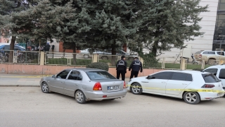 Kilis’te bir polis silahla biri eşi olan 2 hemşireyi yaraladı