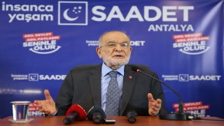 Saadet Partisi Genel Başkanı Karamollaoğlu, Antalya’da partililerle buluştu: