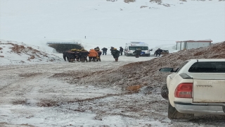 Kayseri’de maden ocağında göçük altında kalan 2 işçiden biri hayatını kaybetti