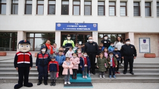 Eskişehir’de ilkokul öğrencileri jandarmaya konuk oldu