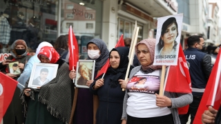 Vanlı aileler HDP İl Başkanlığı önündeki eylemlerini sürdürdü