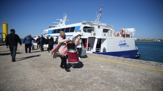 Midilli Adası’ndan Ayvalık’a 25 ay sonra ilk turist kafilesi geldi