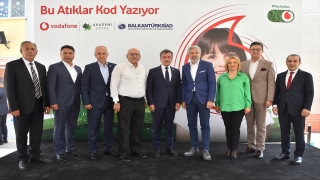 Vodafone, elektronik atıkları Bursalı çocuklar için kodlama sınıfına dönüştürdü