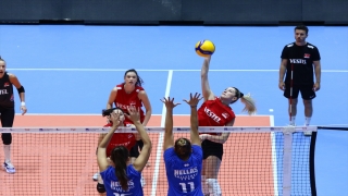 Voleybol Kadın Milli Takımı’nın Yunanistan ile yaptığı ikili kamp sona erdi