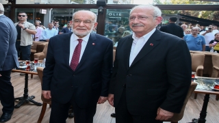 Kılıçdaroğlu ile Karamollaoğlu İzmir’de buluştu