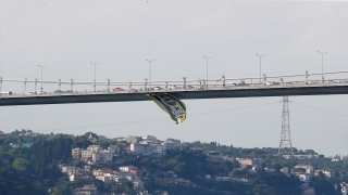 Fenerbahçe Beko’nun bayrakları boğaz köprülerine asıldı