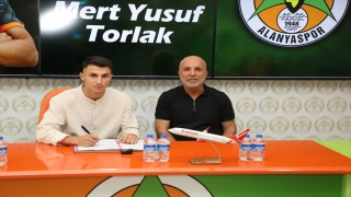 Alanyaspor, Mert Yusuf Torlak’ı 5 yıllığına renklerine bağladı