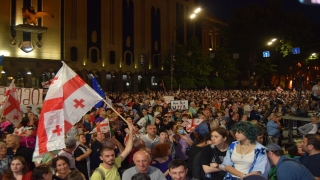 Gürcistan’da halk, AB ile entegrasyonda başarısızlıkla suçladığı hükümeti istifaya çağırdı