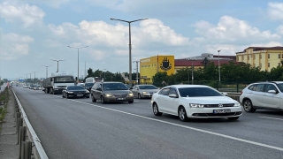 Bayram tatili için yola çıkanlar Sakarya’da yoğunluk oluşturdu