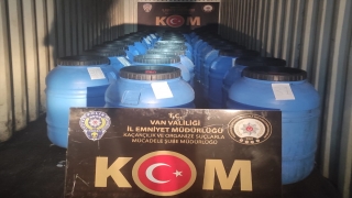 Van’da 5 ton 420 litre sahte içki ele geçirildi