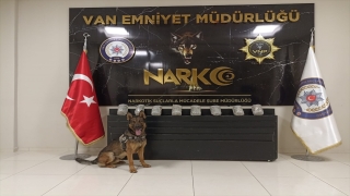 Van’da 8 kilo 700 gram sentetik uyuşturucu ele geçirildi