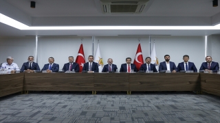 CHP’li 11 büyükşehir belediyesinin AK Parti grup başkanvekillerinden ortak açıklama: