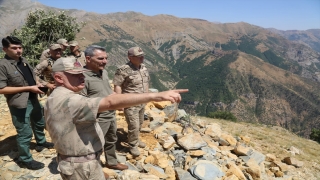 Tunceli Valisi Özkan, Kavaklıtepe Üs Bölgesi’nde incelemelerde bulundu