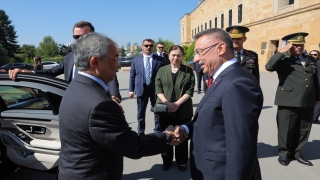 Malezya Kralı Sultan Abdullah Şah, Anıtkabir’i ziyaret etti