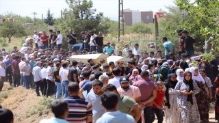 Mardin’deki trafik kazalarında hayatını kaybeden 19 kişinin cenazesi son yolcuğuna uğurlandı