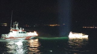 Çanakkale Boğazı’nda tanker ile özel tekne çatıştı