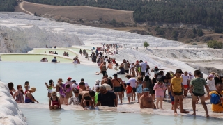 Pamukkale’nin ziyaretçi sayısında yüzde 64’lük artış