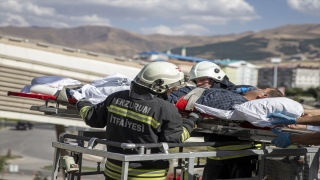 Erzurum Şehir Hastanesinde yangın tatbikatı yapıldı