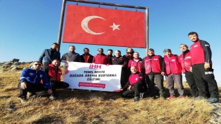 Erzurum’da 7 ilden 42 kursiyerin katılımıyla arama kurtarma eğitimi gerçekleştirildi