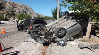 Tokat’ta iki hafif ticari aracın çarpıştığı kazada 7 kişi yaralandı