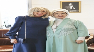 Emine Erdoğan, Fransa Cumhurbaşkanı Macron’un eşi Brigitte Macron ile görüştü