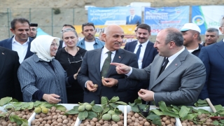 Bakanlar Varank ve Kirişci, Kahramanmaraş’ta ceviz ve kültür festivaline katıldı