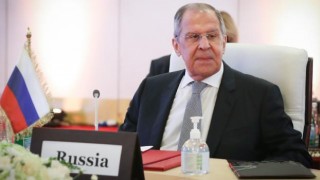 Lavrov: İstanbul'daki müzakerelerin başarılı sonuçlanmasını ümit ediyoruz