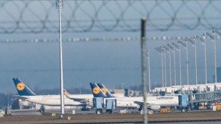 Lufthansa, pilotların yarınki grevi nedeniyle 800 uçuşu iptal etti